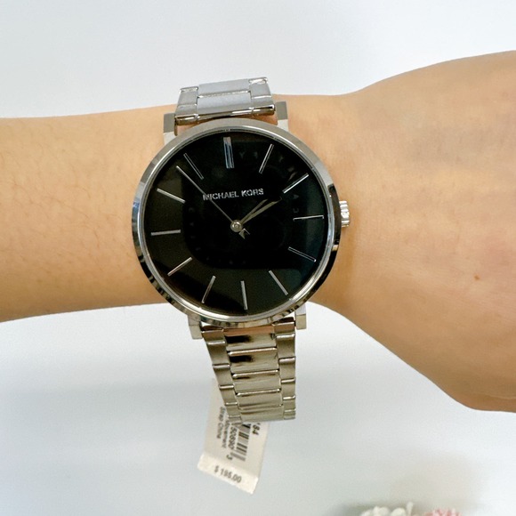 MICHAEL KORS MK7184 Silver Stainless steel Watch